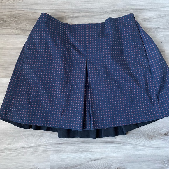 Tory Burch Runway Klarissa Pleated Mini Skirt Size 6 Navy - Picture 4 of 12